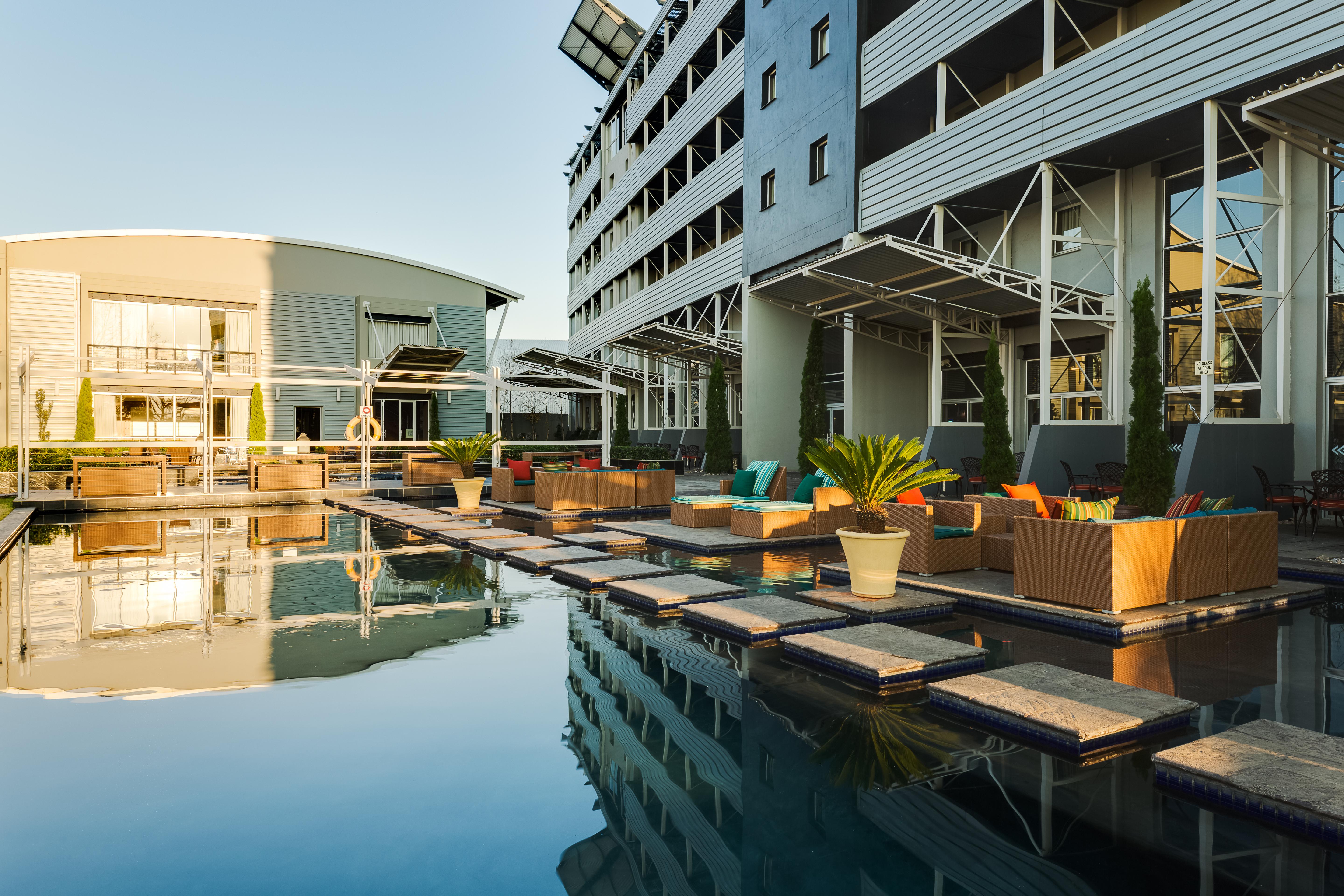 Protea Hotel By Marriott O R Tambo Airport Kempton Park Ngoại thất bức ảnh